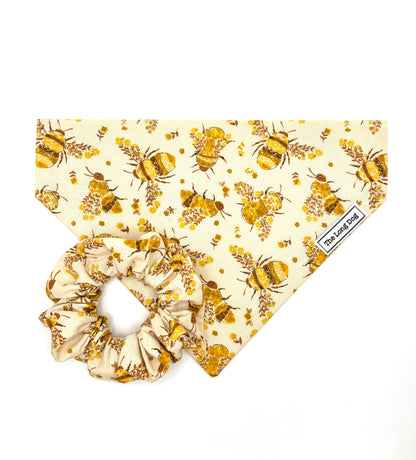 Honeybee Scrunchie Dog Bandana